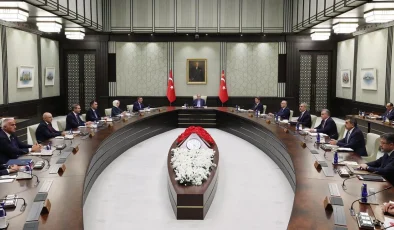 KABİNE TOPLANIYOR: ERDOĞAN-TRUMP ZİRVESİ GÜNDEMİN EN ÖNEMLİ BAŞLIKLARINDAN BİRİ OLACAK