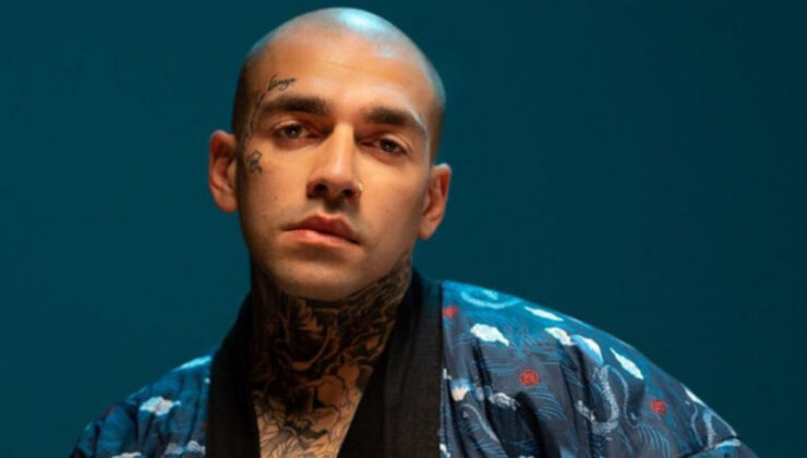 EZHEL’DEN ÇARPICI SOSYAL MEDYA PAYLAŞIMI: “KEŞKE HAİN OLAYDIM…”