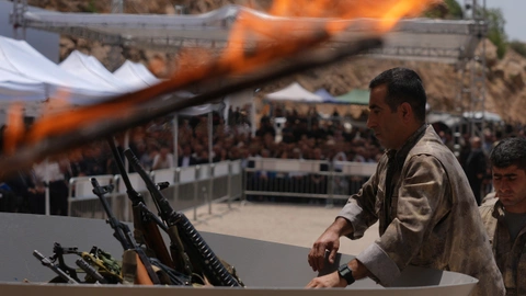 SİYASETTE AF TARTIŞMASI ALEVLENDİ