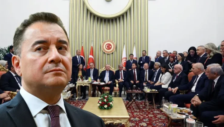 AHMET HAKAN’DAN OLAY ALİ BABACAN İDDİASI: “ÜÇ VAKTE KADAR AKP’YE DÖNEBİLİR”