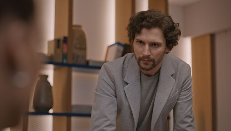 İki Ünlü Oyuncu Diziye Veda Etti!