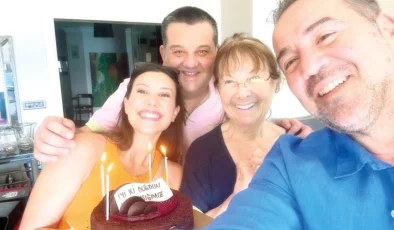 Ata Demirer Aşka Geldi: Dilara Alemdar ile Romantik Paylaşımlar