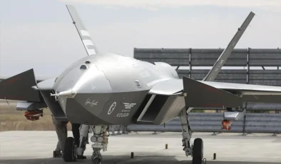 KIZILELMA PT-3 ORTA İRTİFA TESTİNİ BAŞARIYLA TAMAMLADI