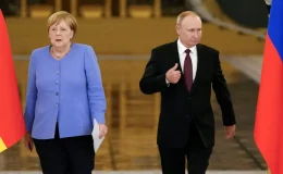 MERKEL POLONYA VE BALTIK ÜLKELERİ SAVAŞIN SORUMLUSU OLARAK GÖSTERİYOR