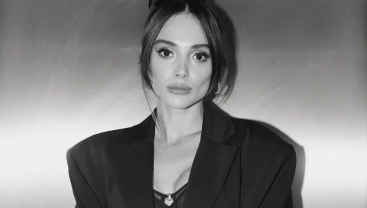 Rabia Soytürk’ten Cesur Pozlar: Sosyal Medya Yıkıldı!