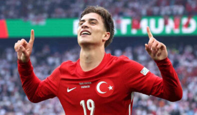 Milli Futbolcu Kenan Yıldız ve Model Natalia Shadle İlk Kez Sokakta Görüntülendi