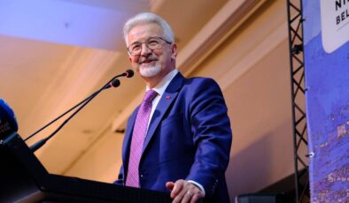 CHP’Lİ BELEDİYEYE ŞOK OPERASYON: ESPKİ BAŞKAN TURGAY ERDEM VE 22 KİŞİ HAKKINDA GÖZALTI KARARI