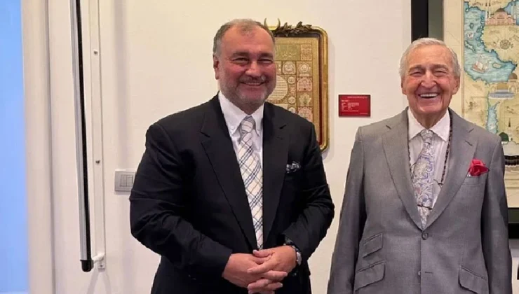 RAHMİ KOÇ’TAN MURAT ÜLKER’E SÜRPRİZ SÖZ: “NE İYİ YAPTIN BÜTÜN İŞLERİ YURT DIŞINA TAŞIMIŞSIN!”