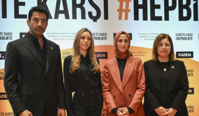 KENAN İMİRZALIOĞLU’NUN GÖZYAŞLARINA HÂKİM OLAMADIĞI ANLAR: SİNEM KOBAL EŞİNİN YANINDAN BİR SANİYE AYRILMADI