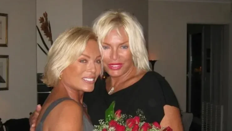 SEMIRAMIS PEKKAN’DAN ÇAM AĞACI TEPKİLERİNE UZUN AÇIKLAMA: “YENİ YILA ENERJİYLE GİRMEK İÇİN, DİNLE İLGİSİ YOK”