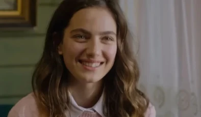 Ava Yaman’ın Makyajsız Pozu Sosyal Medyayı Salladı