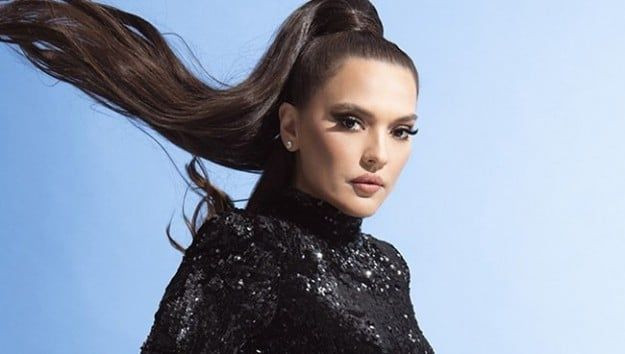 ŞİMDİ BİN PİŞMAN: DEMET AKALIN’DAN ÇOK KONUŞULACAK İTİRAF