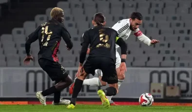 BEŞİKTAŞ’TAN KRİTİK DEPLASMAN ZAFERİ: KARAGÜMRÜK ENGELİNİ 2-0’LA GEÇTİ