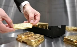 ALTIN ​​VE GÜMÜŞ YILA TOPARLANARAK GİRDİ, YATIRIMCININ YÜZÜ GÜLDÜ