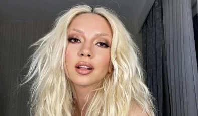 Şarkıcı Ece Seçkin Finlandiya’ya gitti, yeni projeler için hazırlıklar sürüyor